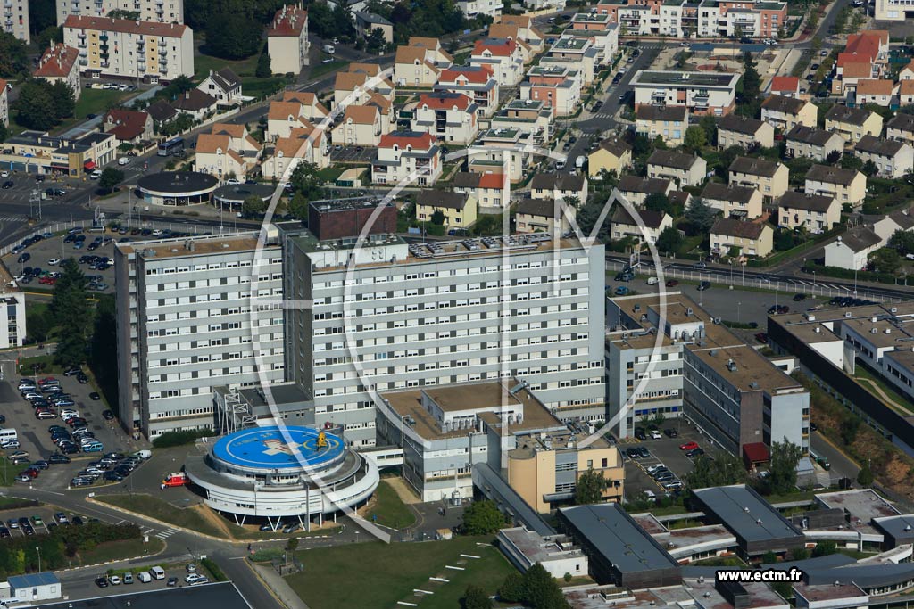 Photo arienne de Dreux (Centre Hospitalier Victor Jousselin)