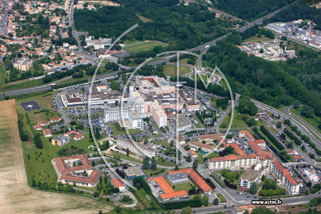 Photo arienne de Angoulme (Saint-Michel Centre Hospitalier)