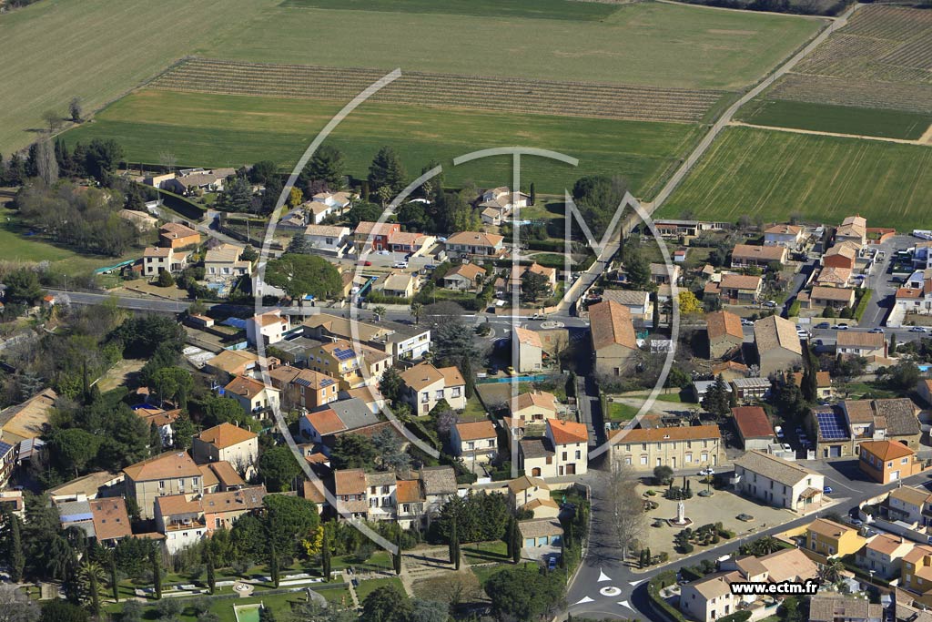 Photo arienne de Lignan-sur-Orb