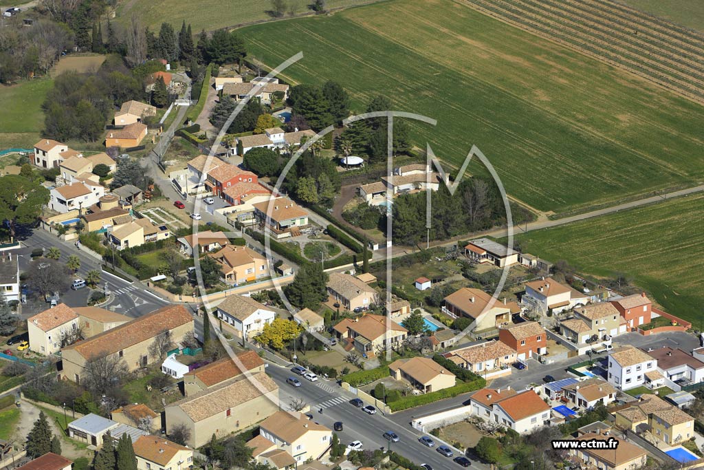 Photo arienne de Lignan-sur-Orb