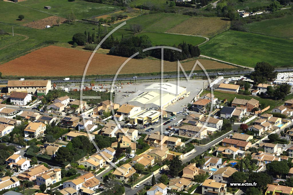 Photo arienne de Villeneuve-ls-Maguelone
