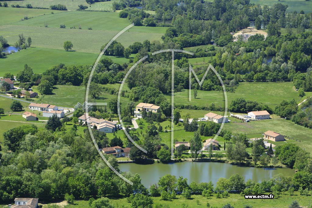Photo arienne de Cambounet-sur-le-Sor