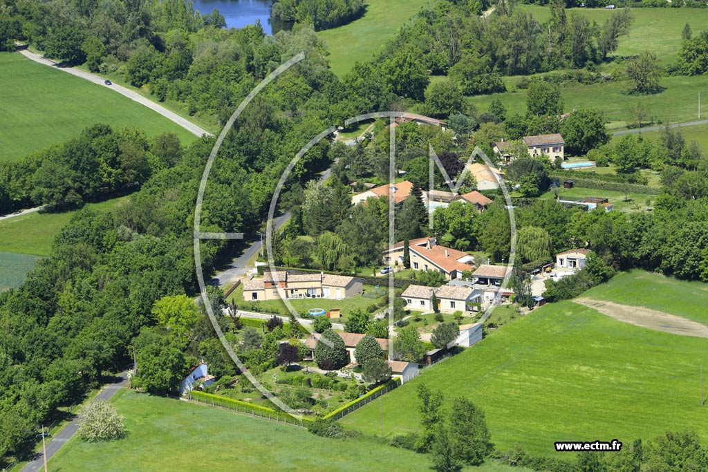 Photo arienne de Cambounet-sur-le-Sor