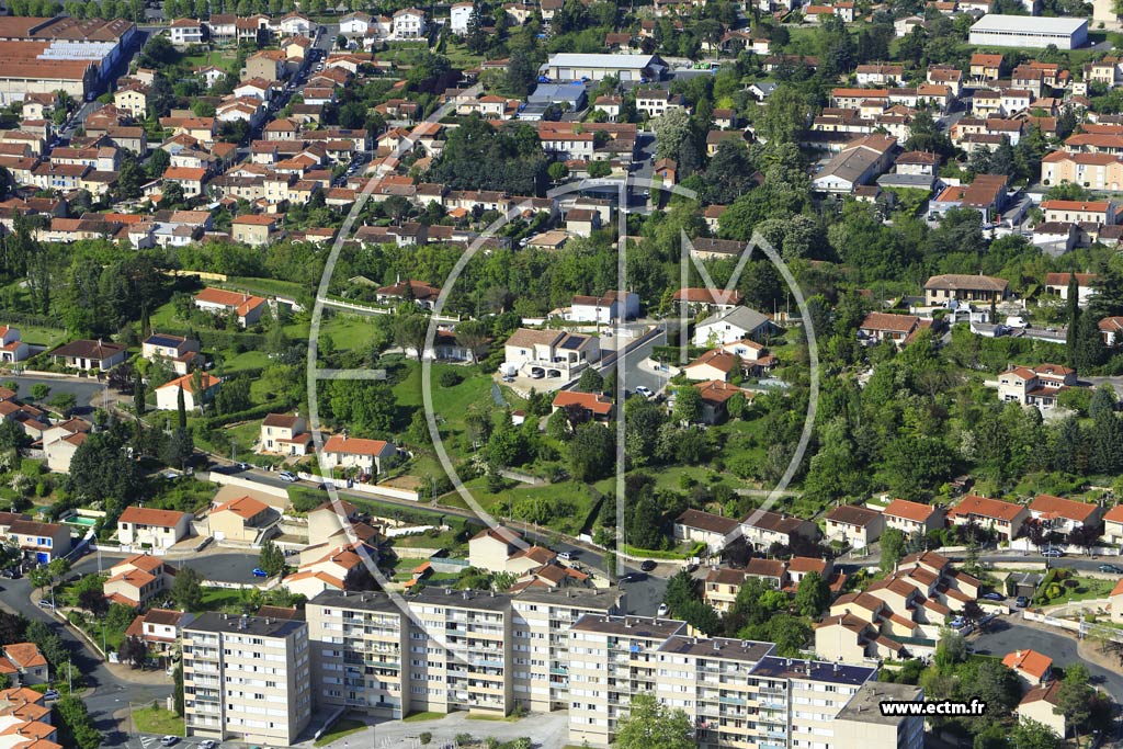 Photo arienne de Castres (Combret)