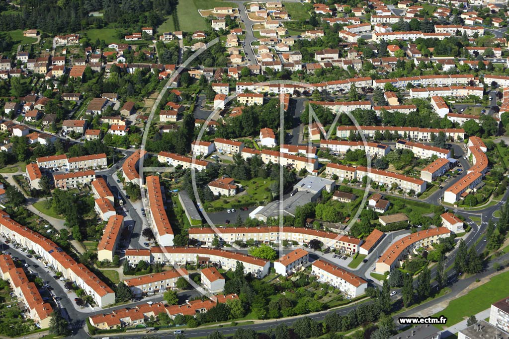 Photo arienne de Castres (Lameilh)