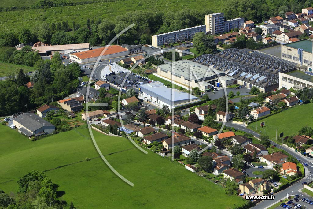 Photo arienne de Castres (Penchnry)