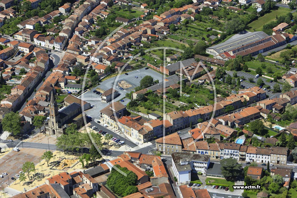 Photo arienne de Castres (Place de l'Albinque)