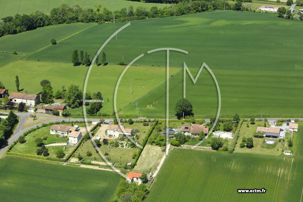 Photo arienne de Frjeville (La Nogarde)