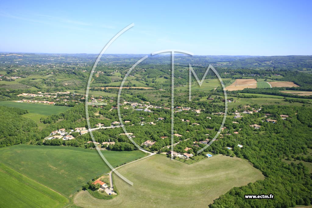 Photo arienne de Lagarrigue (Miraval)