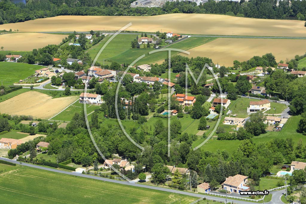 Photo arienne de Navs (Barginac)