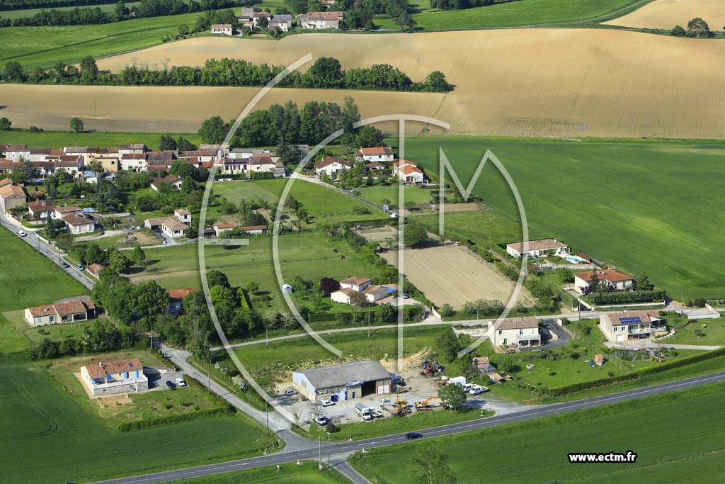 Photo arienne de Navs (Sallepieussou)