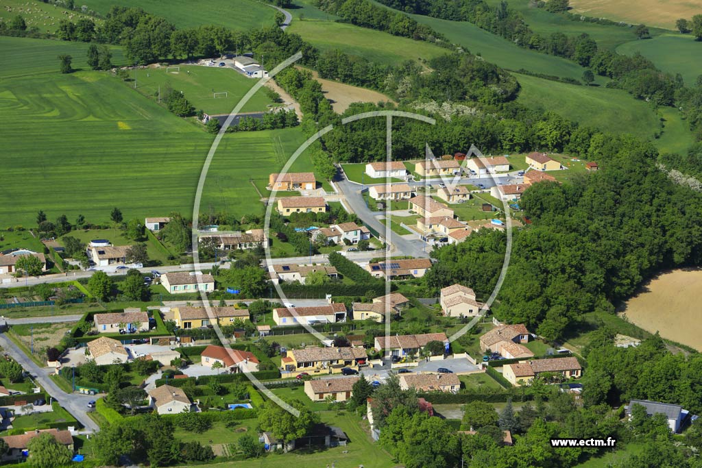 Photo arienne de Saint-Affrique-les-Montagnes (Le Manier)