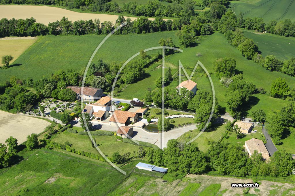 Photo arienne de Saint-Avit (En Vieu)