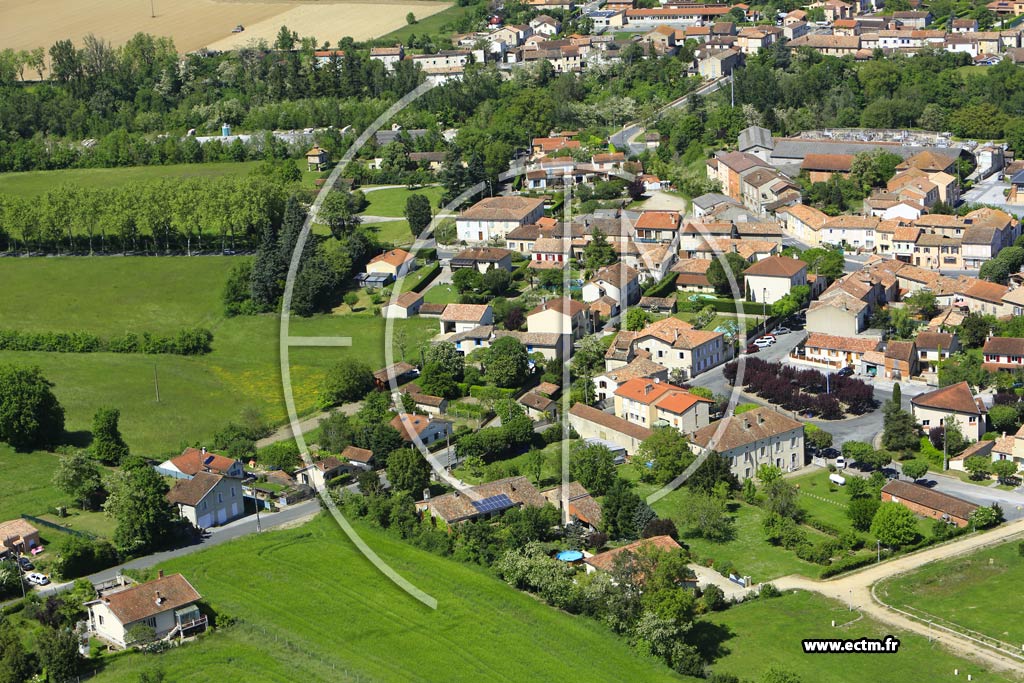 Photo arienne de Saint-Paul-Cap-de-Joux (Centre)