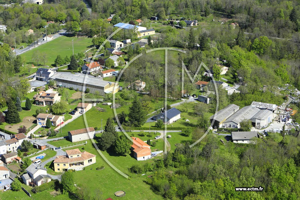 Photo arienne de Saint-Salvy-de-la-Balme