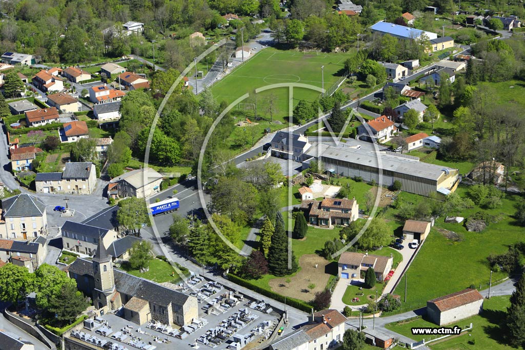 Photo arienne de Saint-Salvy-de-la-Balme
