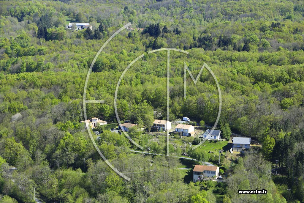 Photo arienne de Saint-Salvy-de-la-Balme (Impasse des Bouleaux)