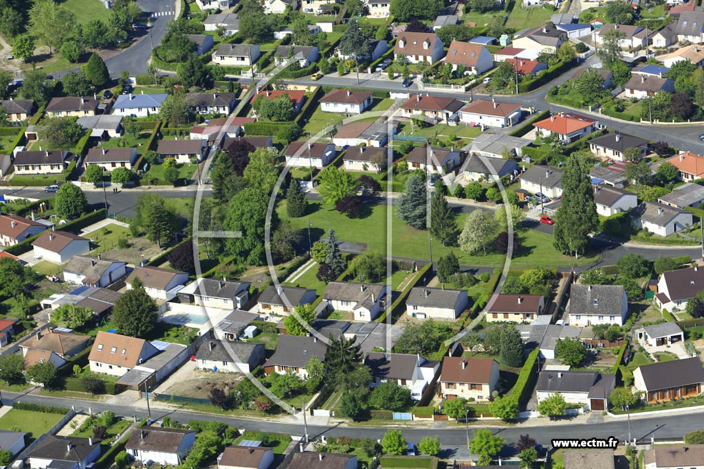 Photo arienne de Boigny-sur-Bionne (le Bosquet du Parc)