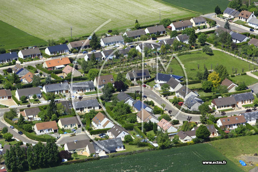 Photo arienne de Huisseau-sur-Mauves