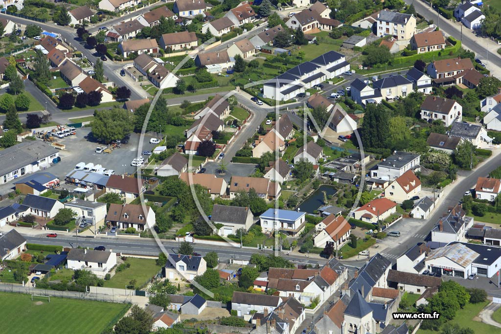 Photo arienne de Ingr (la Garenne - les Buttes)