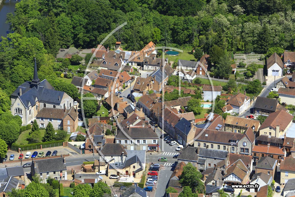 Photo arienne de La Fert-Saint-Aubin