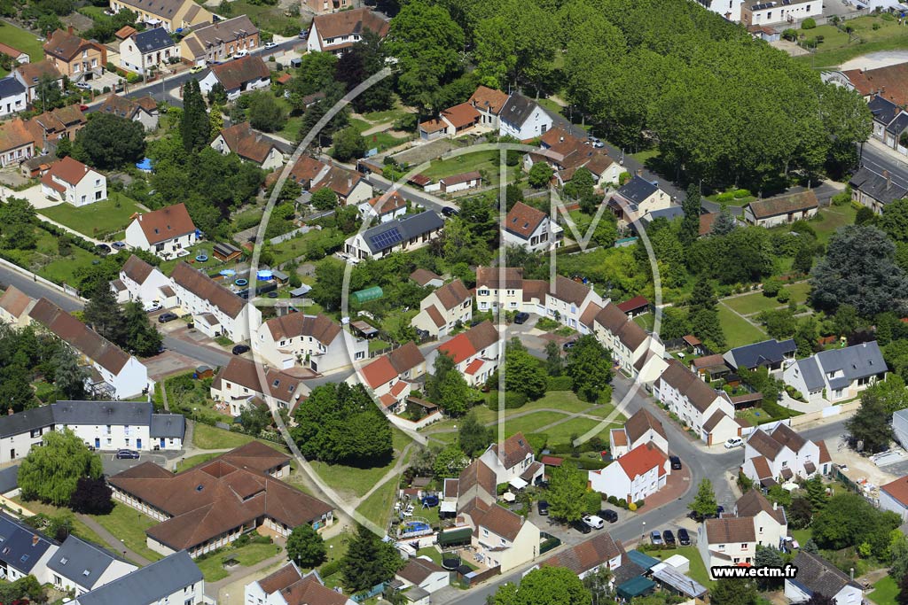 Photo arienne de La Fert-Saint-Aubin