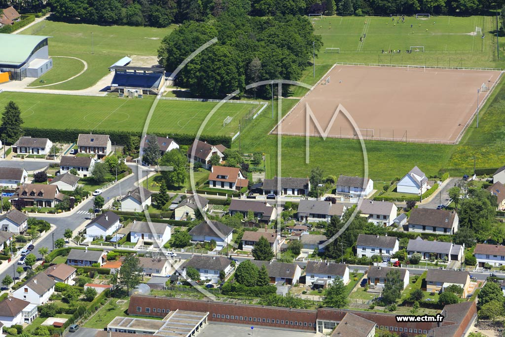 Photo arienne de La Fert-Saint-Aubin (les Chneries)
