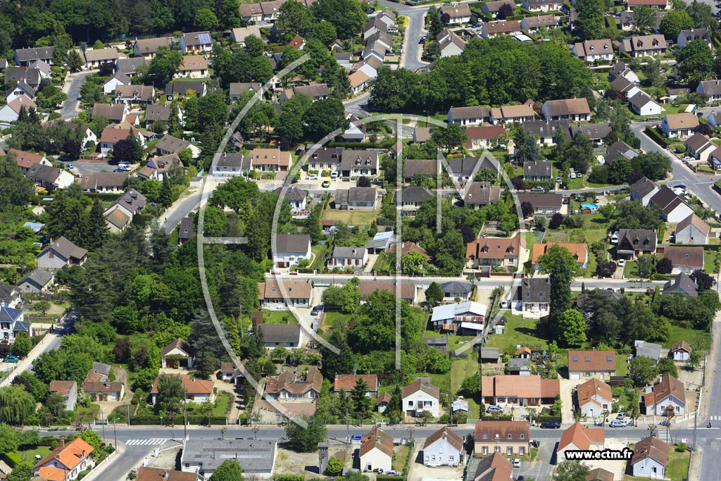 Photo arienne de La Fert-Saint-Aubin (les Marronniers)