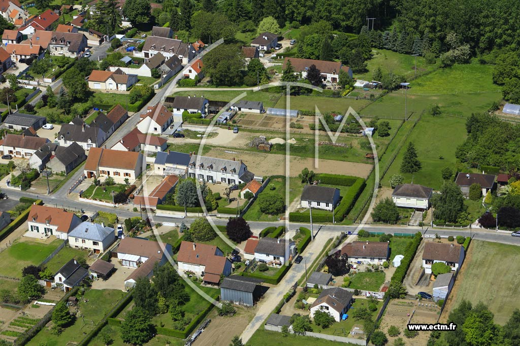 Photo arienne de Mareau-aux-Prs (l'Aubray)