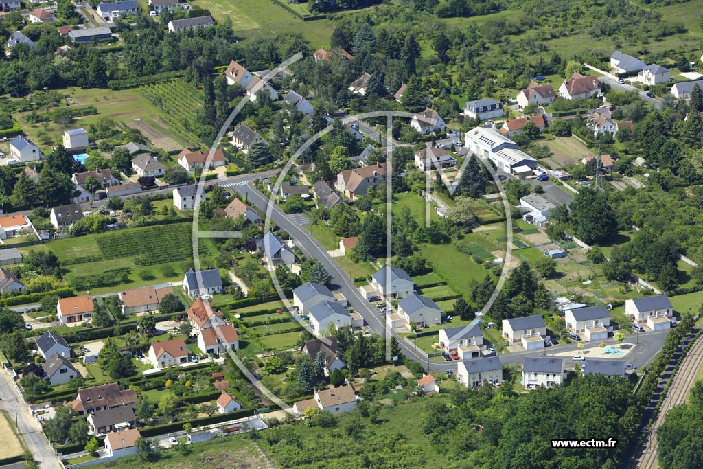 Photo arienne de Olivet (le Grand Orme)