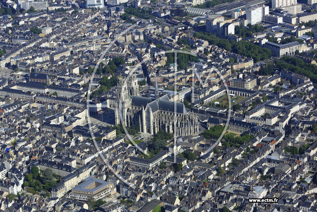 Photo arienne de Orlans (Cathdrale Sainte-Croix d'Orlans)
