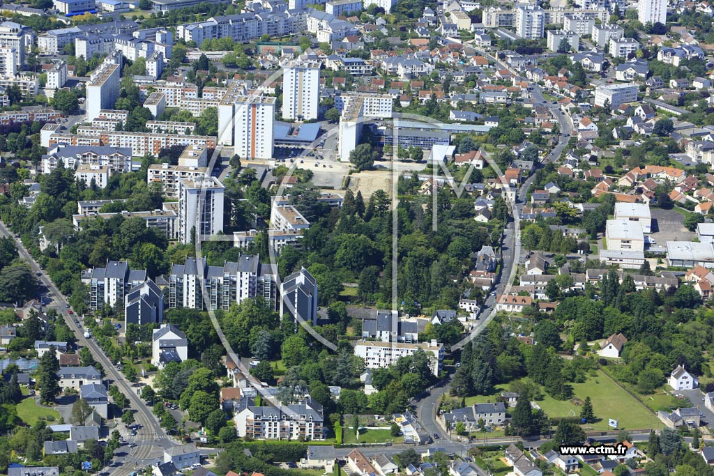 Photo arienne de Orlans (la Mouillre)