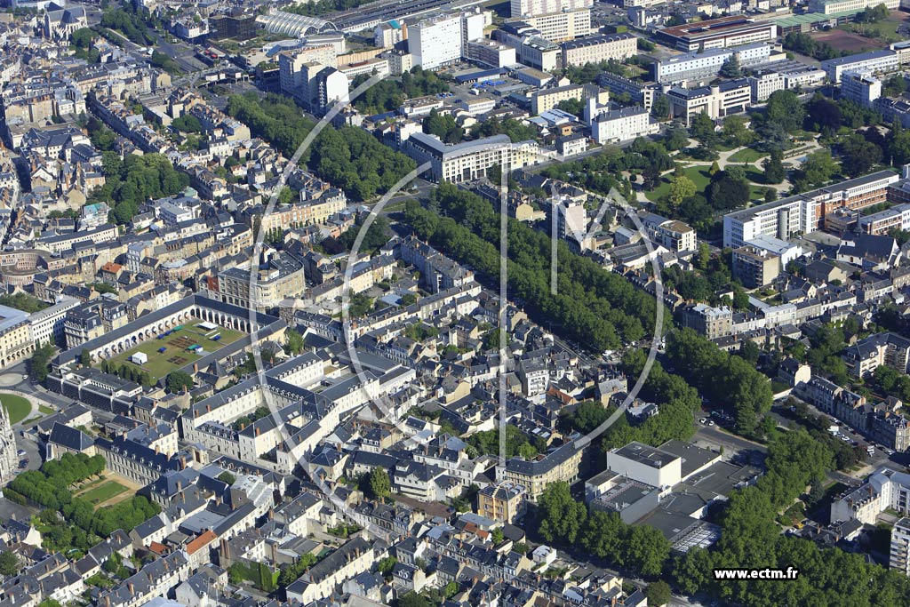 Photo arienne de Orlans (Martroi-Cathdrale)