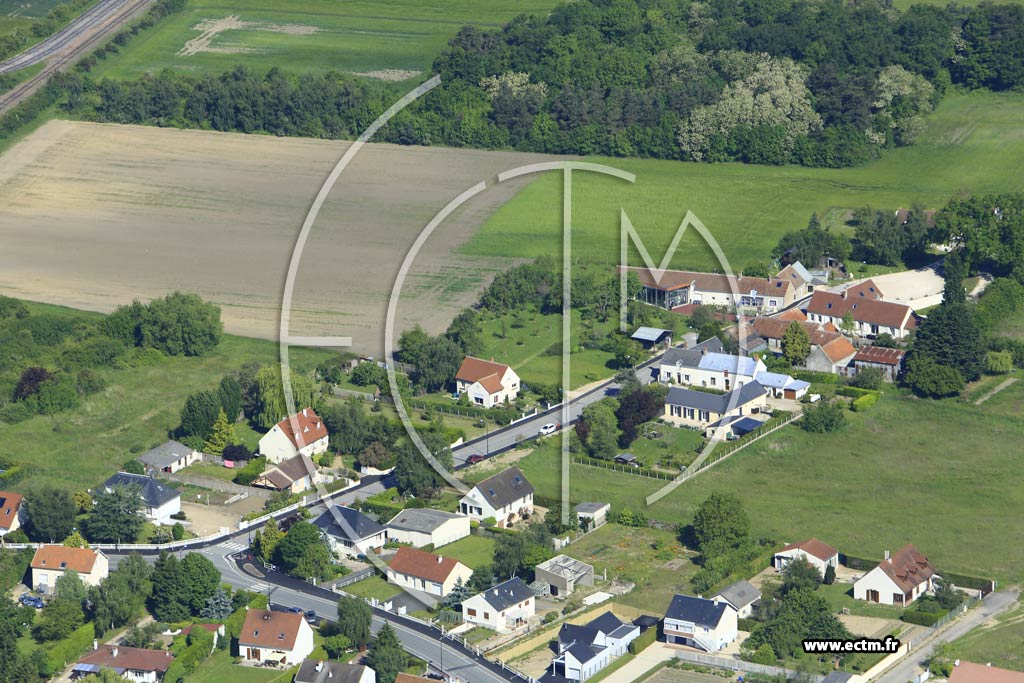 Photo arienne de Ormes (la Borde)
