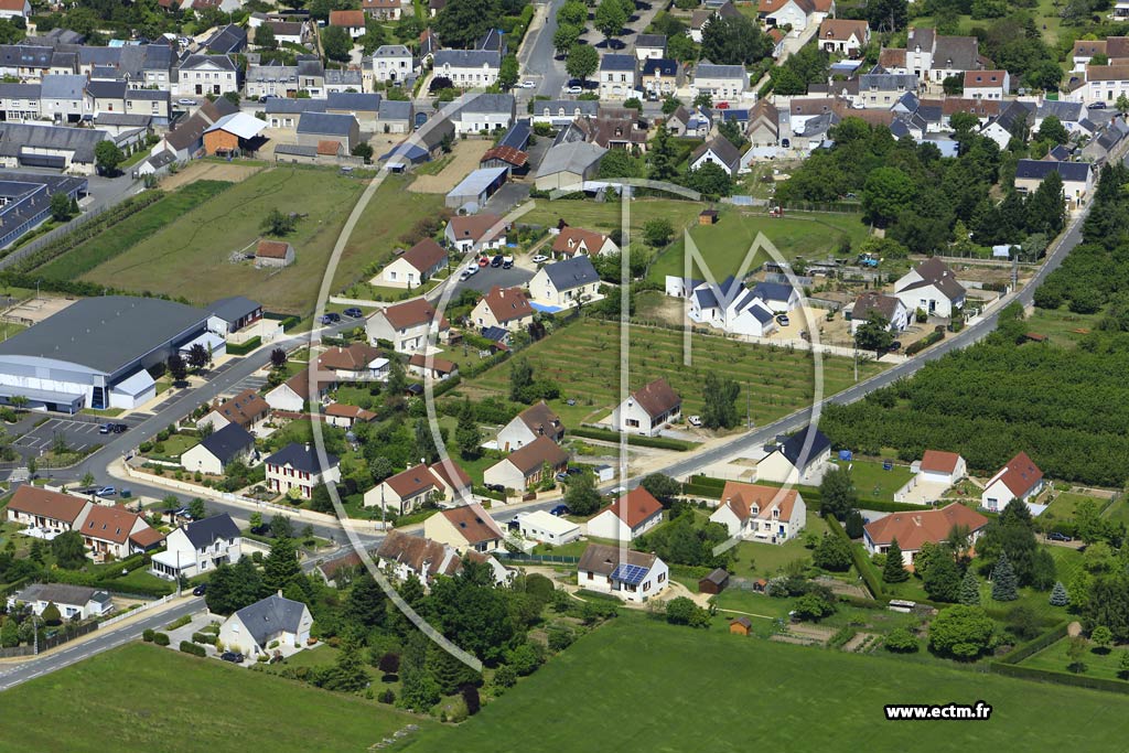 Photo arienne de Saint-Hilaire-Saint-Mesmin (la Fourgonnire)