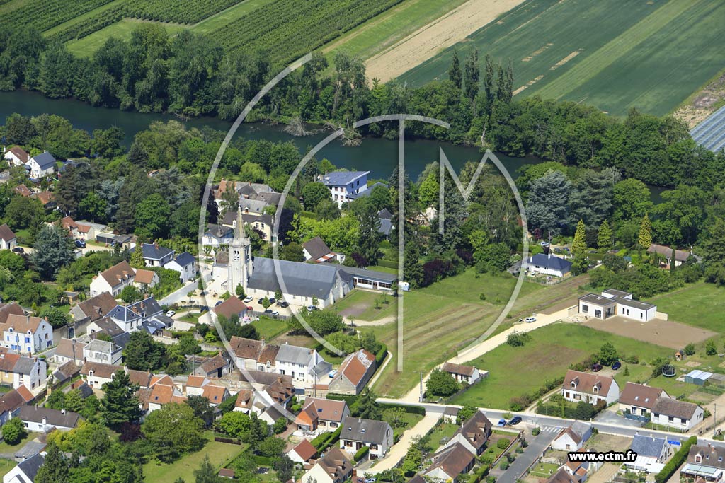 Photo arienne de Saint-Hilaire-Saint-Mesmin (le Clotre)