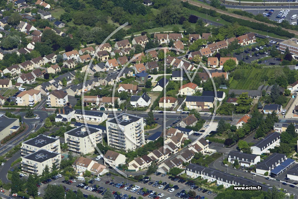 Photo arienne de Saint-Jean-de-Braye (Beauvois)