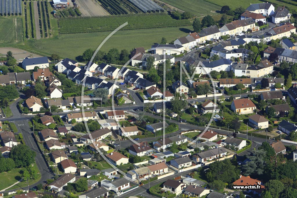 Photo arienne de Saint-Jean-de-Braye (l'Orme du Martroi)