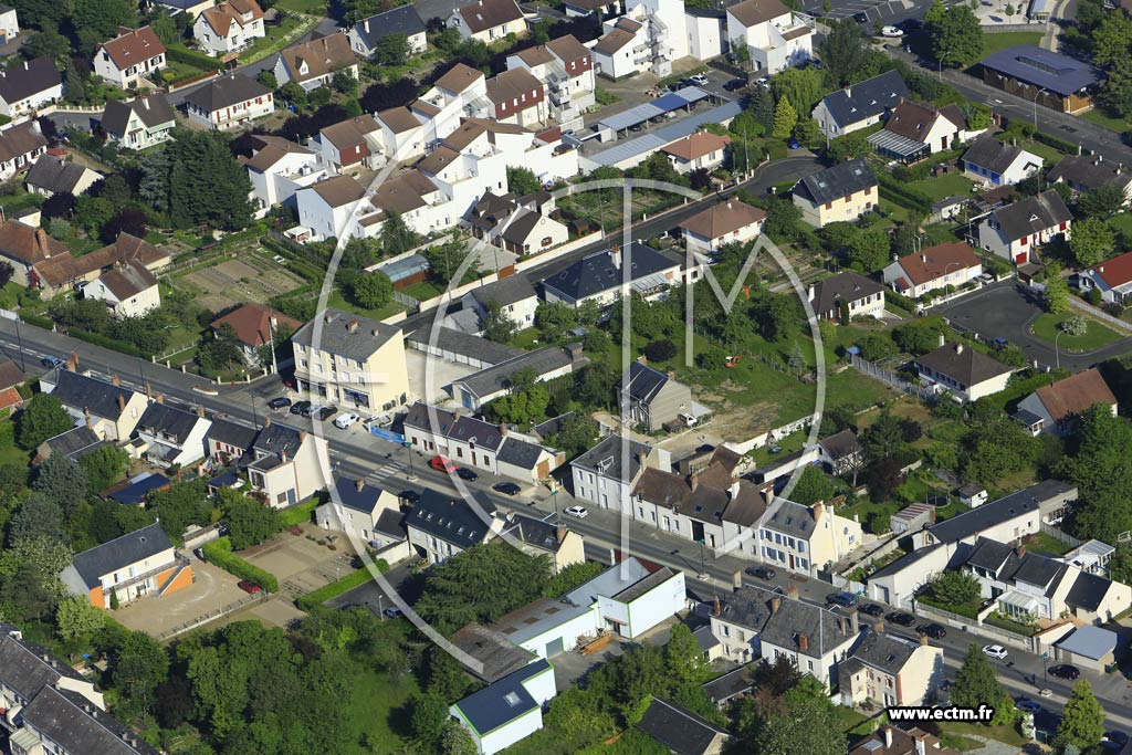 Photo arienne de Saint-Jean-de-Braye (l'Orme du Martroi)