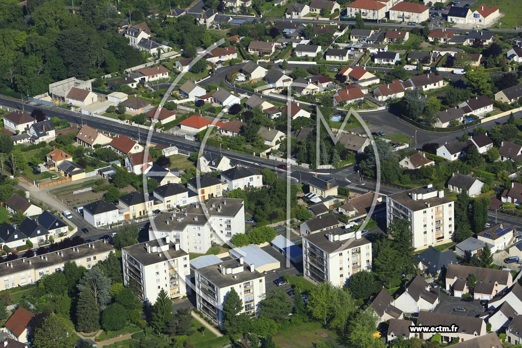 Photo arienne de Saint-Jean-de-Braye (l'Orme du Martroi)