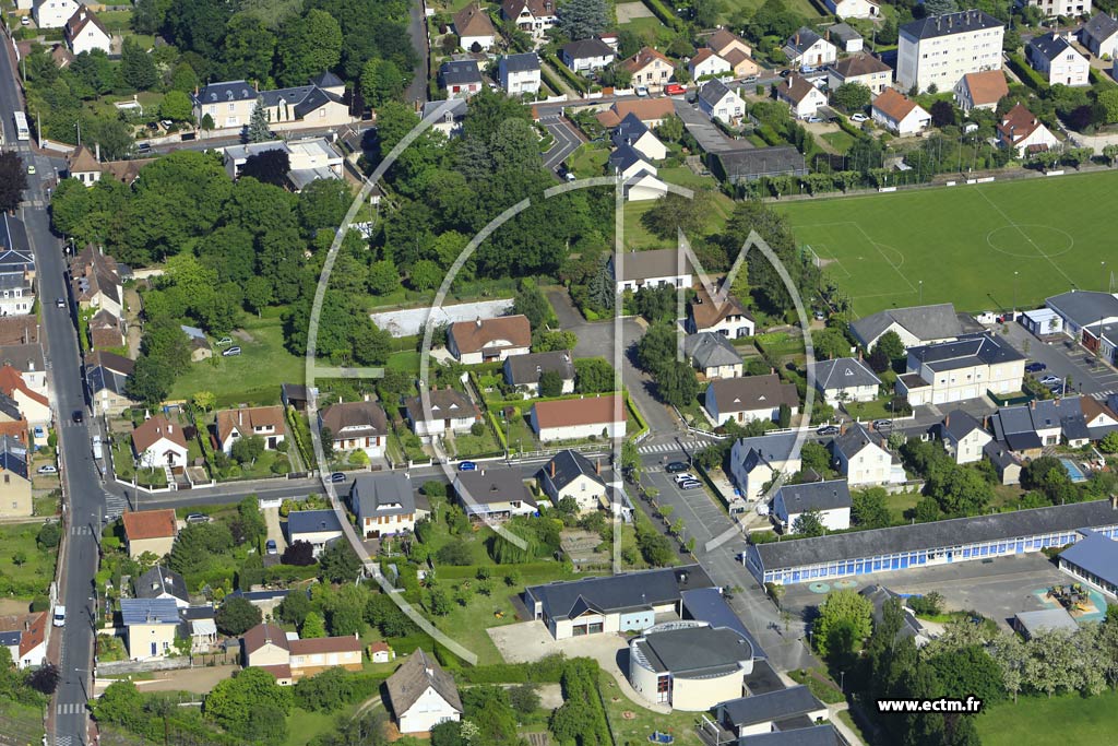 Photo arienne de Saint-Jean-de-la-Ruelle (Centre)