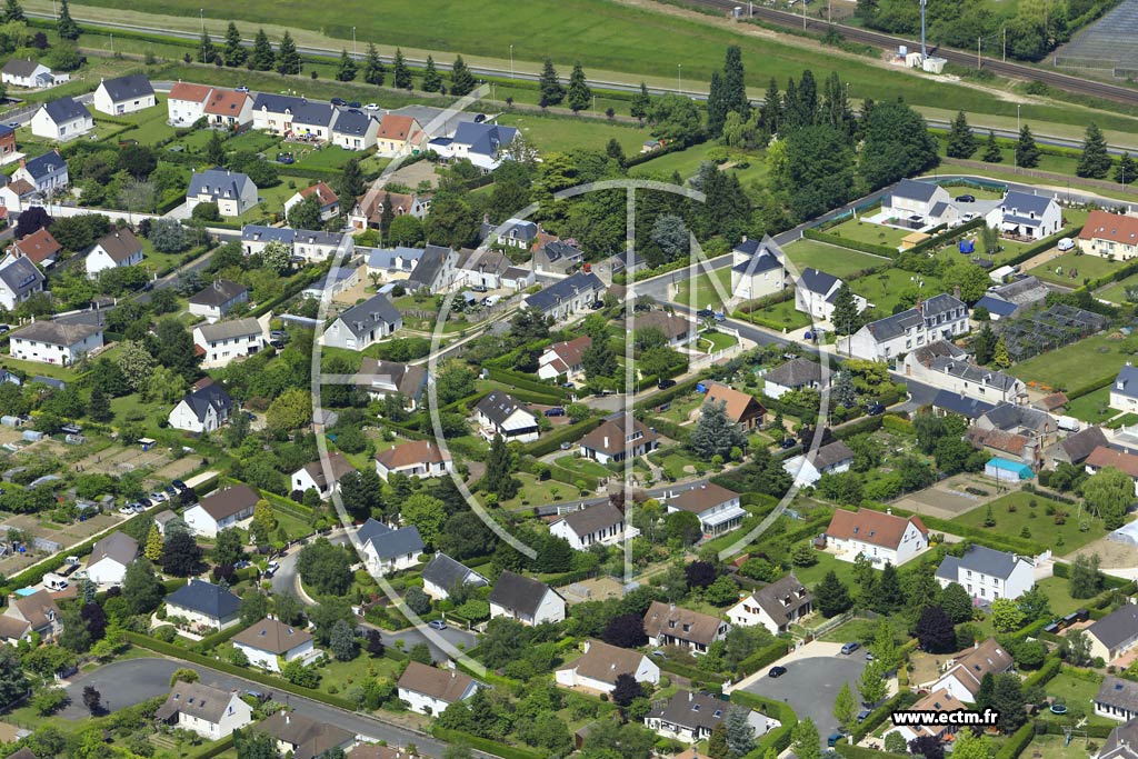 Photo arienne de Saint-Jean-le-Blanc (le Carrouge)