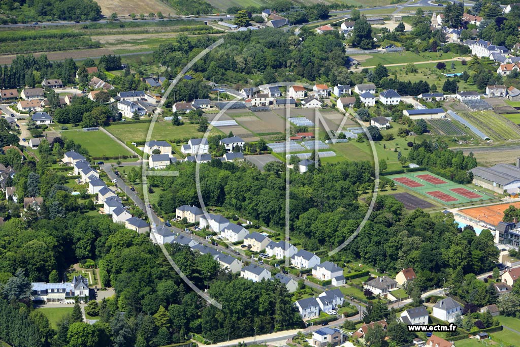 Photo arienne de Saint-Pryv-Saint-Mesmin (la Trsorerie)