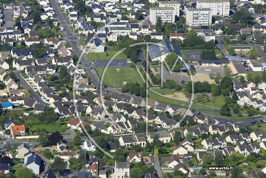 Photo arienne de Saran (Vilpot)