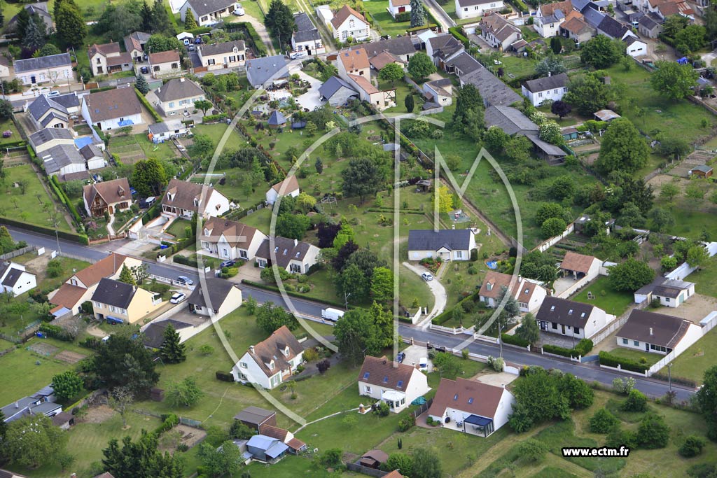 Photo arienne de Briare (Quartier de la Plaine)