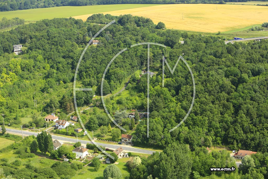 Photo arienne de Gien (le Mnil)