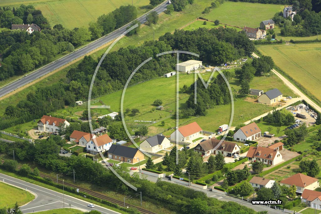 Photo arienne de Gien (les Briquemeaux)