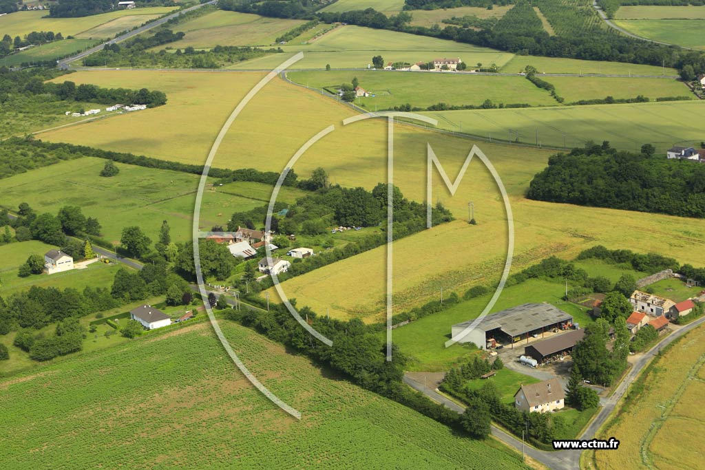 Photo arienne de Gien (les Rois)