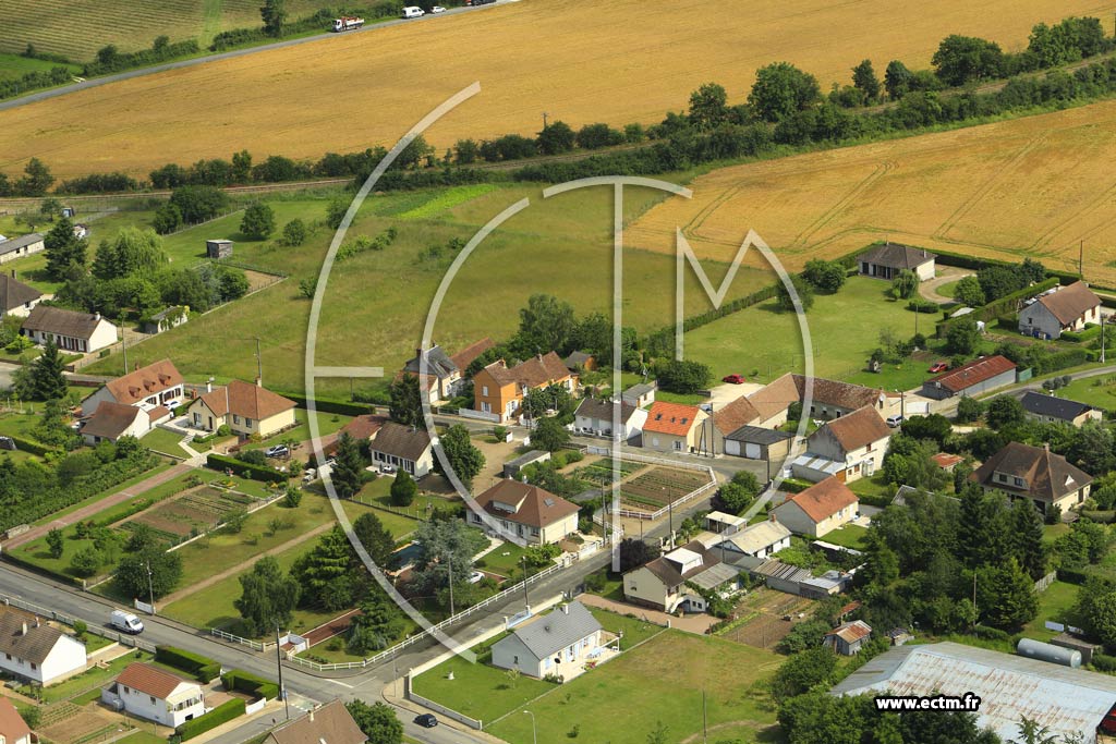 Photo arienne de Poilly-lez-Gien (Courcelles)