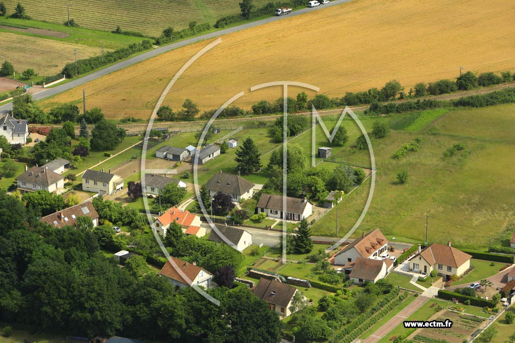 Photo arienne de Poilly-lez-Gien (Courcelles)